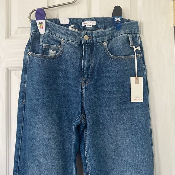 Good American 90s Relaxed Jeans - Picture 6 of 9